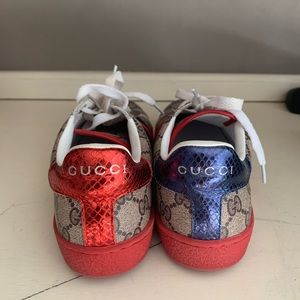 gucci tennis shoes